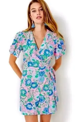 Lilly Pulitzer  Sailynn Short Sleeve Jersey Romper Conch Shell Rumor Has It Small - Image 1