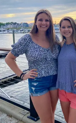 Southern Tide Shorts - Image 12