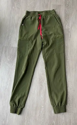 FIGS Olive Green Scrub Joggers – Size XS Tall