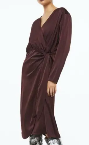 H&M burgundy satin long sleeve wrap midi dress size medium