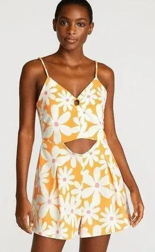 Madden NYC Floral Print Open Front Romper. Size