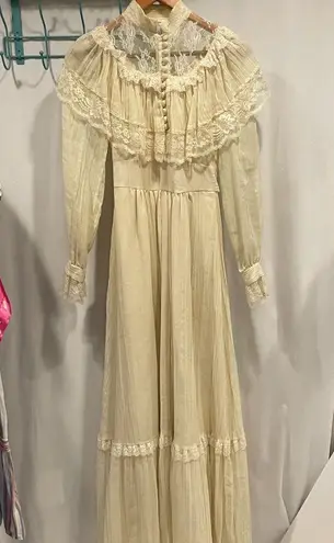 Handmade Stunning vintage 60’s-70’s boho lace prairie maxi ruffle dress delicate buttons