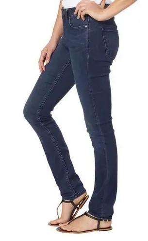 Calvin Klein Jeans NWT! Calvin Klein Women’s Ultimate Skinny Jean