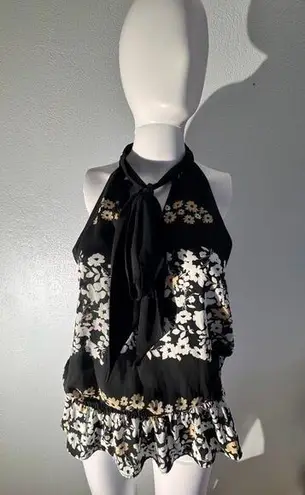 7th Avenue Design Studio New York & Company halter top: Black Size XS