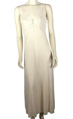 Vintage 1950's AVIAN long nightgown cream with pink lace size medium