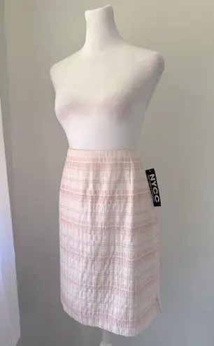 NWT New York Clothing Company Light Pink Plaid Skirt Size 16