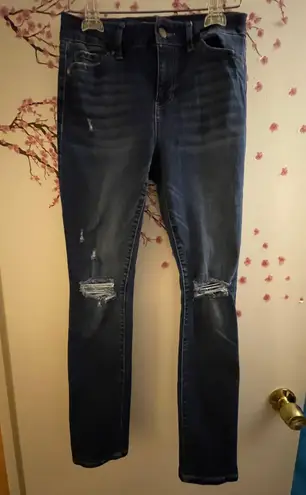 D. Jeans Ripped
