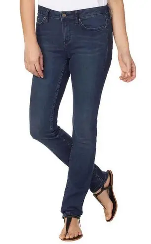 Calvin Klein Jeans NWT! Calvin Klein Women’s Ultimate Skinny Jean