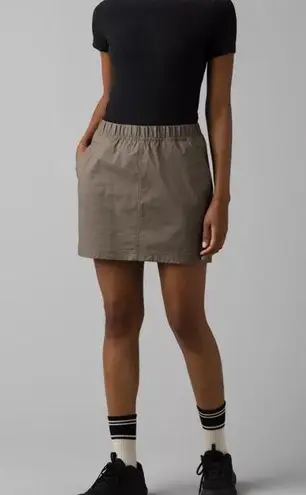 prAna Double Peak Skort Skirt Size 14 Color Mud Khaki Gorpcore Hiking Cotton NWT