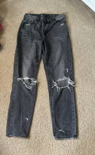 American Eagle Outfitters Moms Jeans