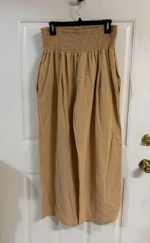 Rosa Clothing NWT Rosa Tan Smocked Waist Pants