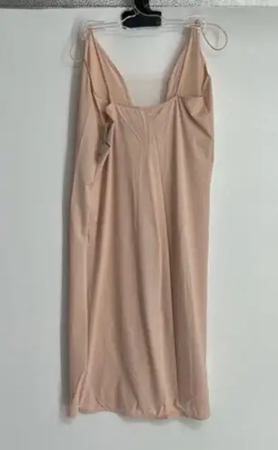 Natori  illusion plunge slip dress Large deep V