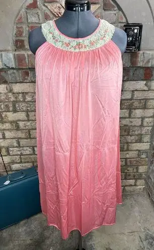 nightgown satin lace collar pink floral Size M