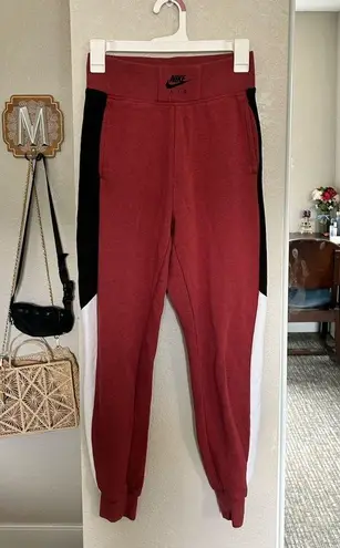 Nike  | Air Fleece Joggers Cedar‎ Black Red High Rise Colorblock Sweatpants xs