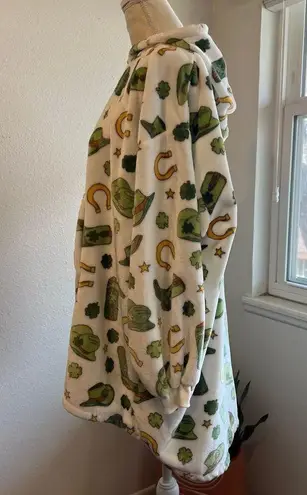 Throwzy Lucky Western Cowgirl Hooded Oversized Soft Lounge Sweater One Size Green Size XL