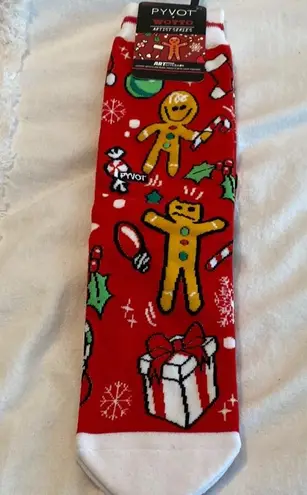 Red Gingerbread Holiday Socks
