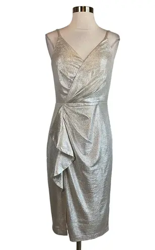 Eliza J Gold Metallic Sheath Cocktail Dress Size 10 Sleeveless V-Neck Sheath