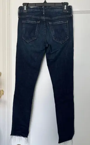 MOTHER Denim MOTHER Looker Ankle Fray Dark Wash Distressed Raw Hem Skinny Leg Jeans Size 25