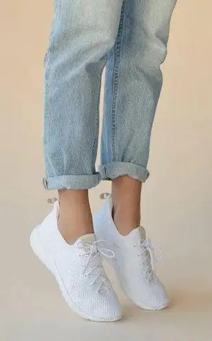 Nisolo NWB Women's Athleisure Eco-Knit Sneaker White Size 7 US