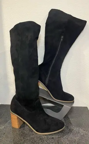 Target  Brand Faux Suede Black Knee High Length Boots Chunky Heel Size 9.5