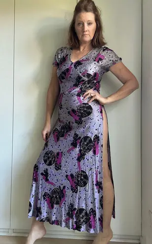 Vintage 70s Maxi Dress Sea Siren Print Purple Black Sexy Fit Side Slits Maxi Size 6