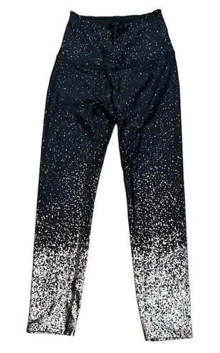 Beyond Yoga Alloy Ombre High Waisted Midi Leggings Black Gold Size Small