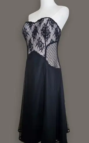 White House | Black Market Vintage 90's! Black Lace/Tulle Strapless Dress, Women's 10