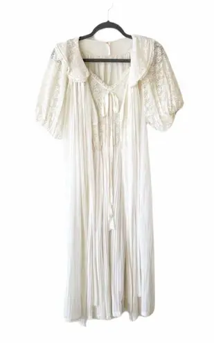 Vintage Bridal Peignoir Set