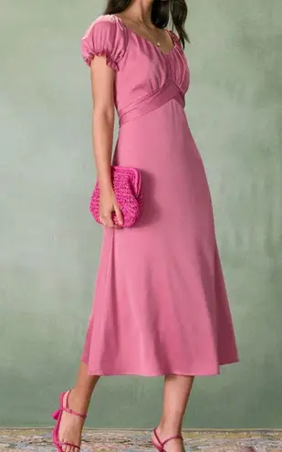 Rihoas Pink Sweetheart Neck Ruched Satin Midi Dress Size M