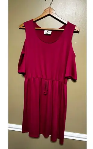 Betsey’s Boutique Shop Size M Cold Shoulder Gathered Waist Size Medium Dress Pink