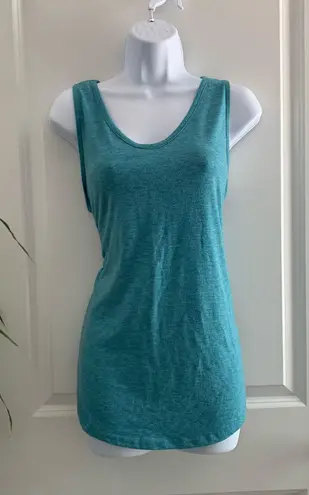 Fitted Blue Tank Top with Scoop Neck Size L
