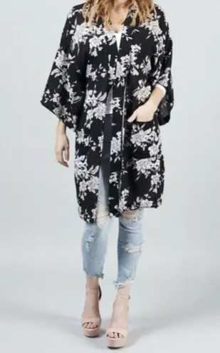 Spiritual Gangster  Kimono Floral Robe Duster Cardigan Black & White OS