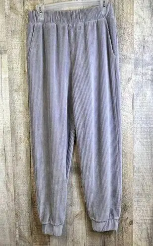 A New Day  Size XS Gray Ribbed Velour/Velvet Style Joggers with Front Poc…