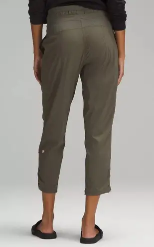 Lululemon Athletica Green Drawstring Waist Pants