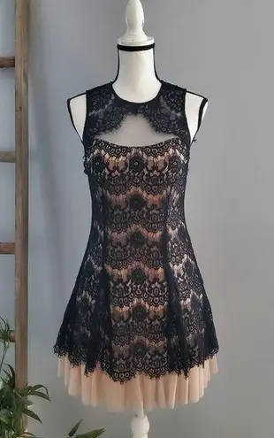 Betsy and Adam Sleeveless Lace Over Netting Cocktail Dress Black Pink 6
