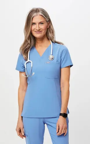 FIGS Scrubs Set