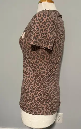 a glow Maternity Animal Print Mama Love Tshirt