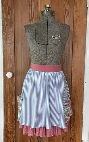 Matilda Jane Happy and Free Floating By CottageCore Farm Twirl Skirt - Sz S 💚🎀