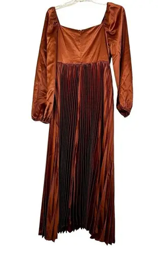 ZOE AND CLAIRE Long Sleeve Pleated Midi Dress in Sienna Size M