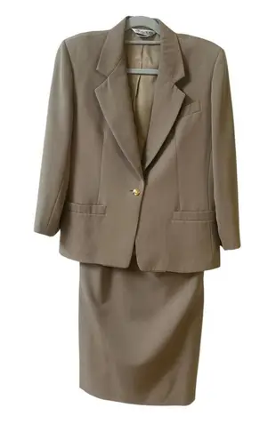 Vintage Austin Reed London wool 2 pc suit sz 6 Tan