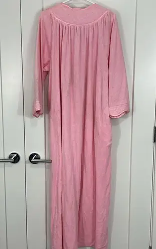 Vintage 70s Evelyn Pearson Large Pink Terrycloth Housecoat Dress with Pockets
