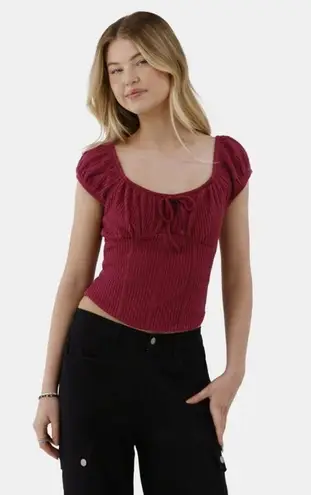 Boho Peasant Off Shoulder Cap Sleeve Stretchy Wine Magenta Ruched Cropped Top M Red Size M