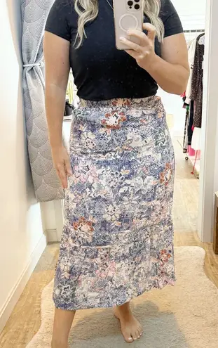 Moon River Floral Print Pull On High Waisted Tiered Midi Skirt Blue Multi Small