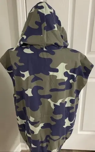Offline by Aerie Jacket Vest Cargo Sleeveless Camouflage Large Women’s New NWT Blue