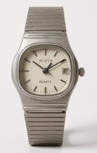 Advance Quartz Watch Womens Silver Tone Stainless Steel Date Japan