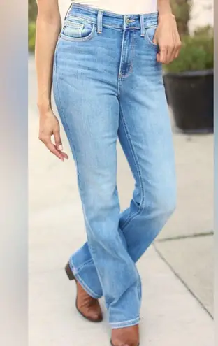 Judy Blue Medium Dark Wash Mid Rise Waist Boot Cut Jeans