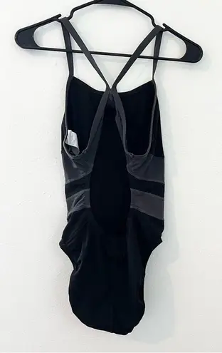 Nike black and gray HydraStrong Colorblock Cutout One Piece Swimsuit size 8