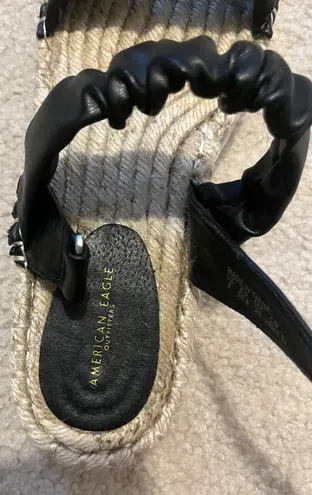 American Eagle Sandals