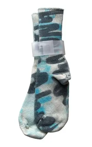 Collina Strada NIP Women’s Organic Cotton Crossed Black Loopy Socks Green