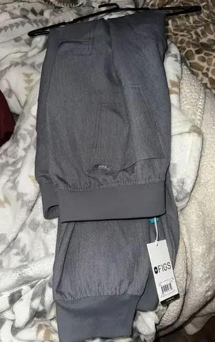 FIGS Jogger Scrub Pants thumbnail 3